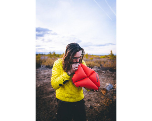 Надувная подушка Pillow X, красная