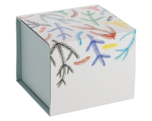 Фарфоровая елочная игрушка Snug