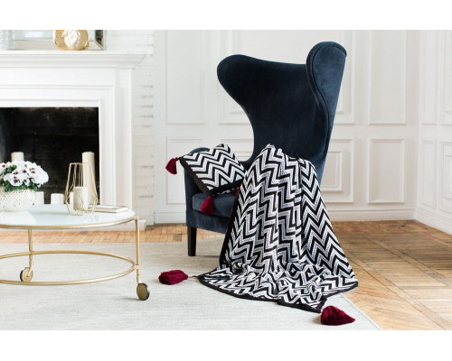 Подушка Levin, черно-белая с красными кистями