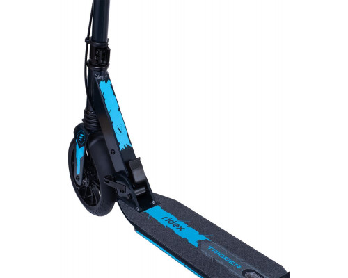Самокат Trigger, черный с голубым