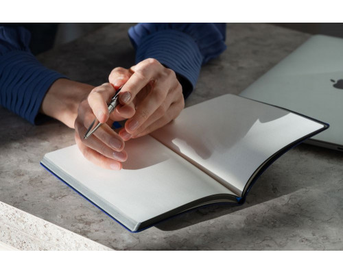 Блокнот Trait в точку, черно-синий